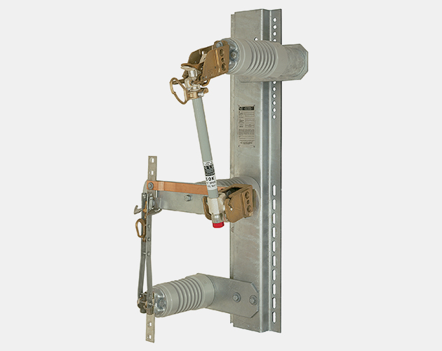 right side profile of a recloser bypass disconnects for outdoor distribution, 14.4 kV through 34.5 kV Recloser Bypass Disconnects, recloser disconnect, disconnect, bypass disconnect, 14.4 kV through 34.5 kV recloser